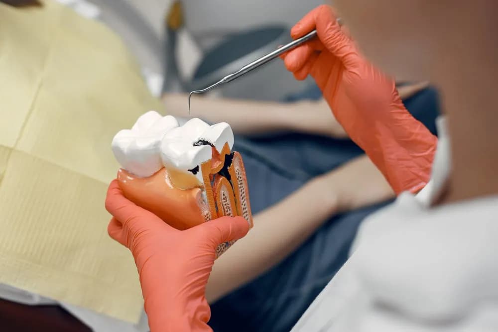 Tratamento de canal (endodontia) em consultório odontológico